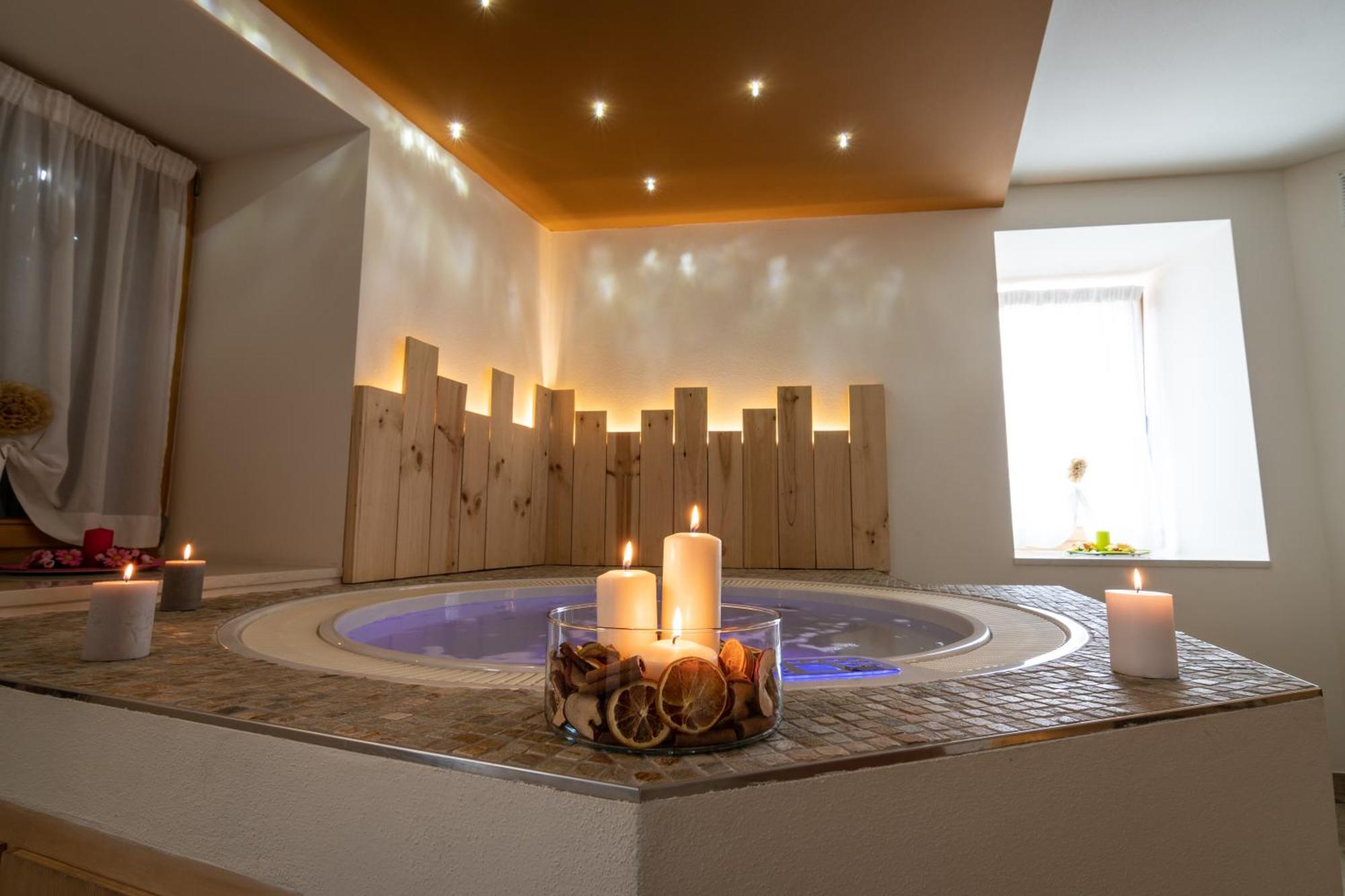 كوميزادورا Aparthotel Dolomites Living&Relax المظهر الخارجي الصورة