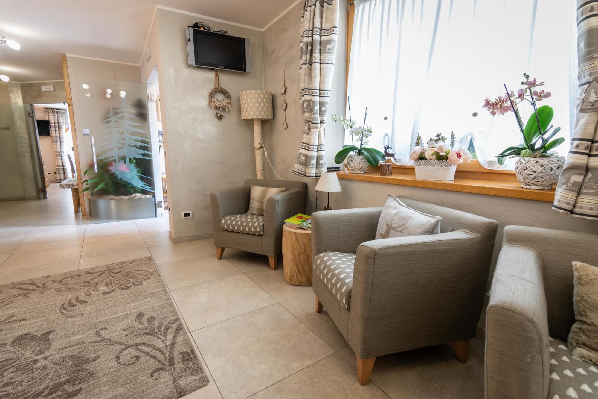 كوميزادورا Aparthotel Dolomites Living&Relax المظهر الخارجي الصورة
