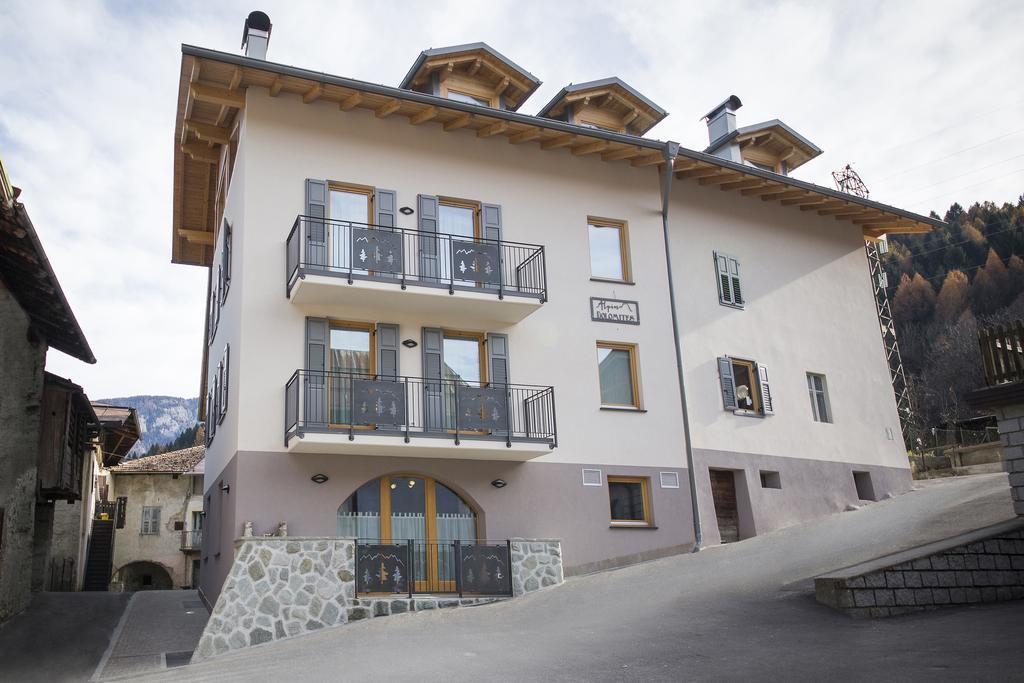 كوميزادورا Aparthotel Dolomites Living&Relax المظهر الخارجي الصورة
