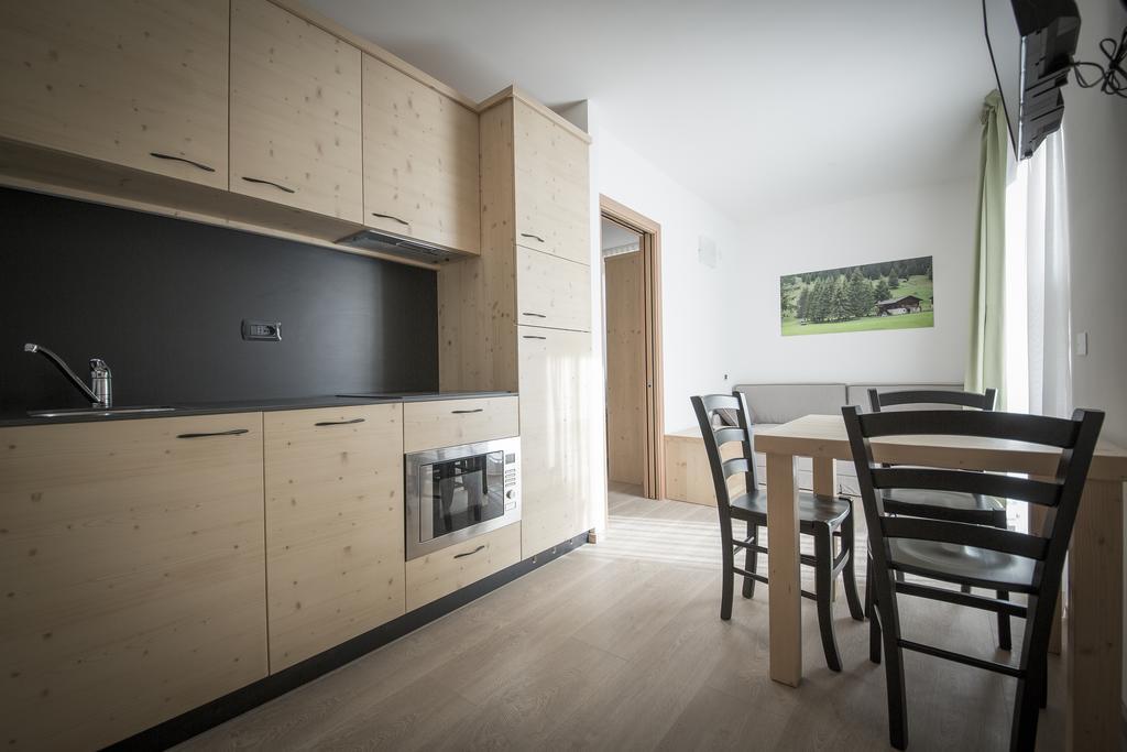 كوميزادورا Aparthotel Dolomites Living&Relax الغرفة الصورة