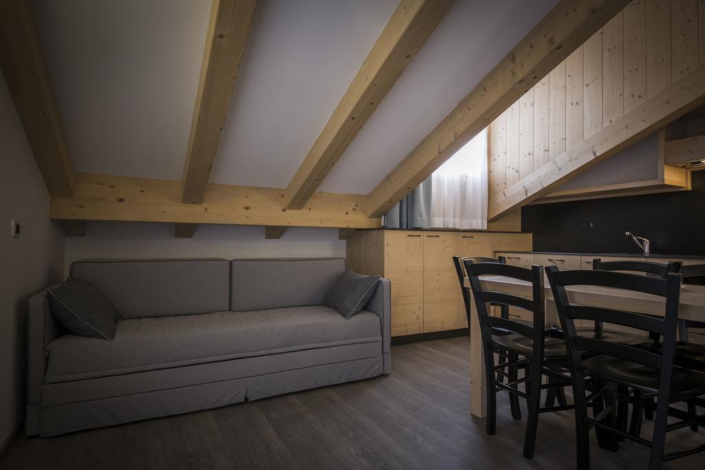 كوميزادورا Aparthotel Dolomites Living&Relax الغرفة الصورة
