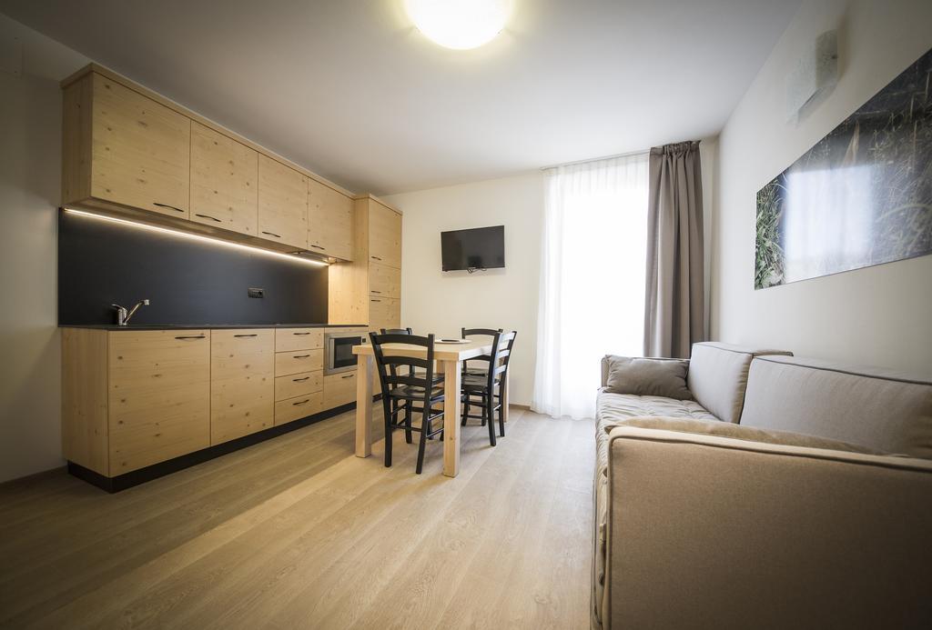 كوميزادورا Aparthotel Dolomites Living&Relax الغرفة الصورة