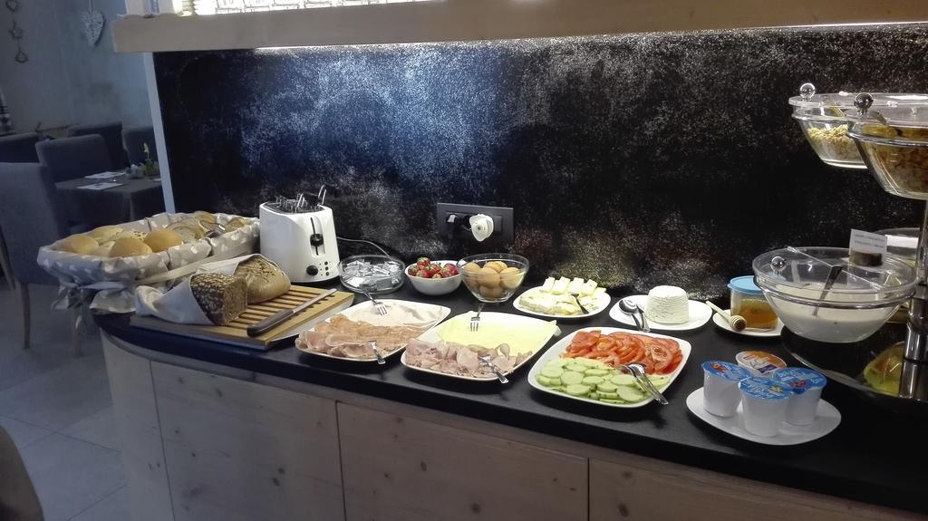 كوميزادورا Aparthotel Dolomites Living&Relax المظهر الخارجي الصورة