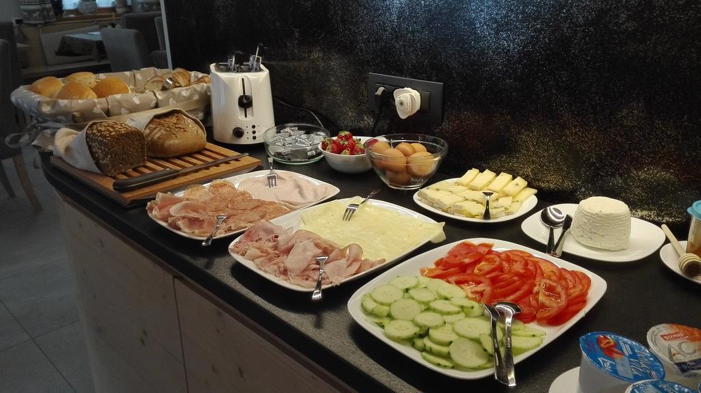 كوميزادورا Aparthotel Dolomites Living&Relax المظهر الخارجي الصورة