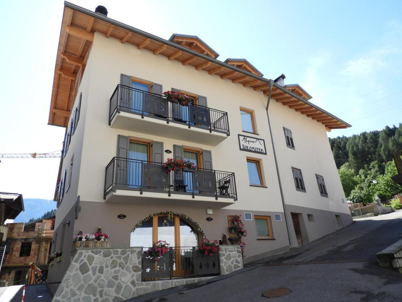 كوميزادورا Aparthotel Dolomites Living&Relax المظهر الخارجي الصورة